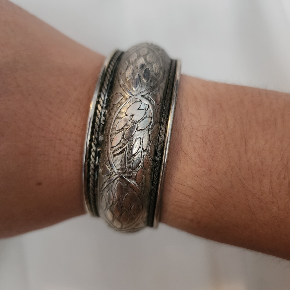 Silver Leaf Textured Cuff Bangle Bracelet Antiqued Finish